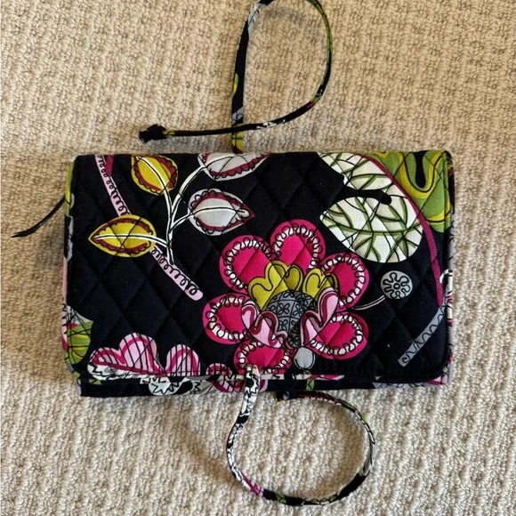 NWOT Vera Bradley Moon Blooms Quilted Padded Tri Fold Jewelry Roll - Picture 2 of 4